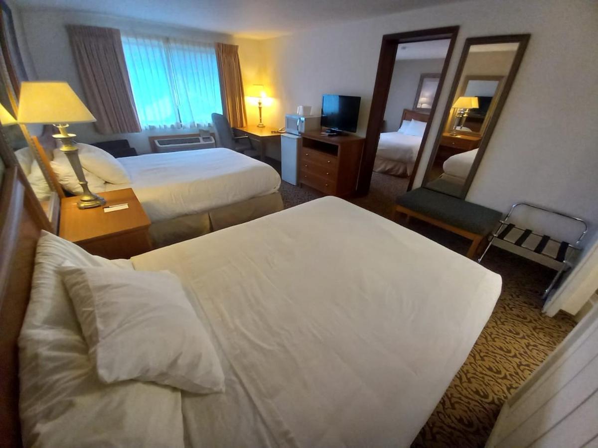 Lupine Inn レッド・ロッジ エクステリア 写真